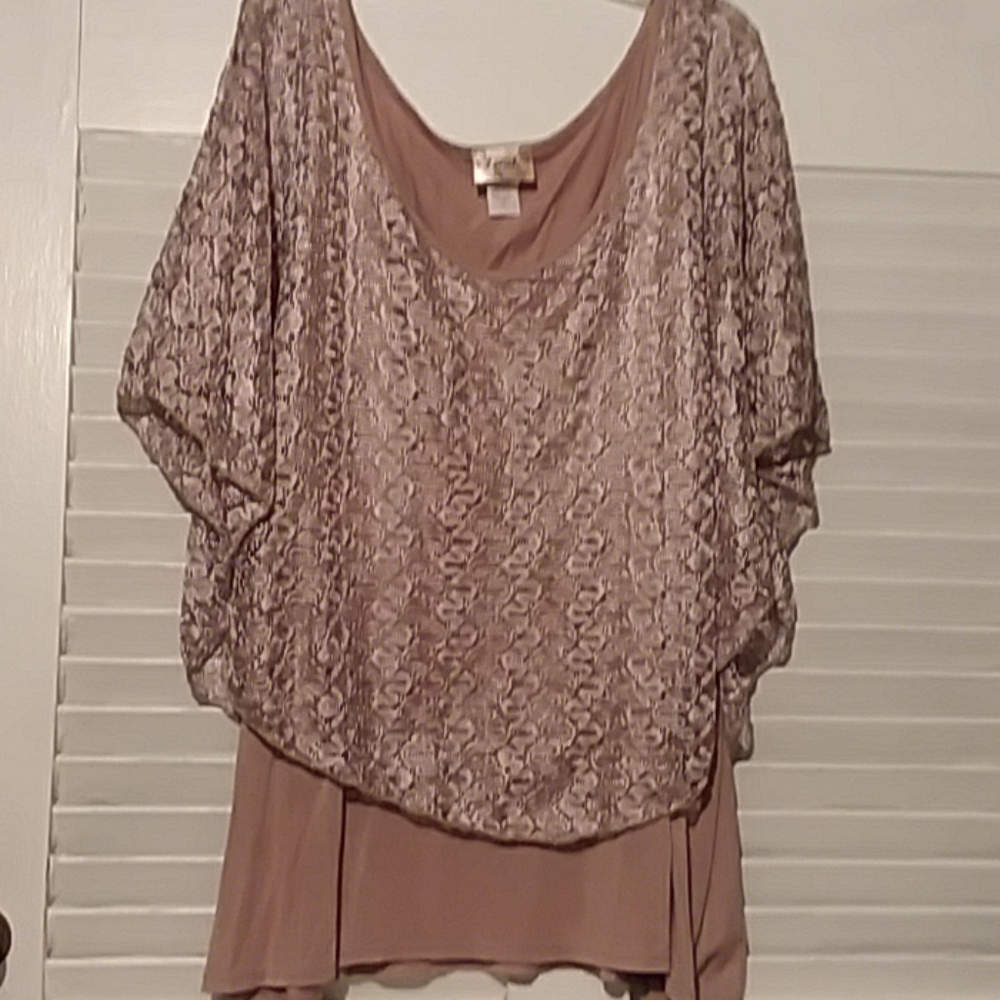 LAVISH Blouse